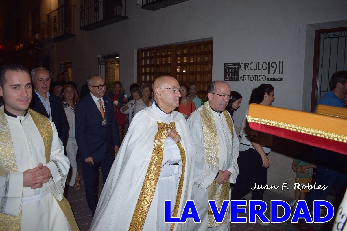 Imágenes de la Misa Solemne y Procesión de la Virgen del Rosario en Caravaca de la Cruz