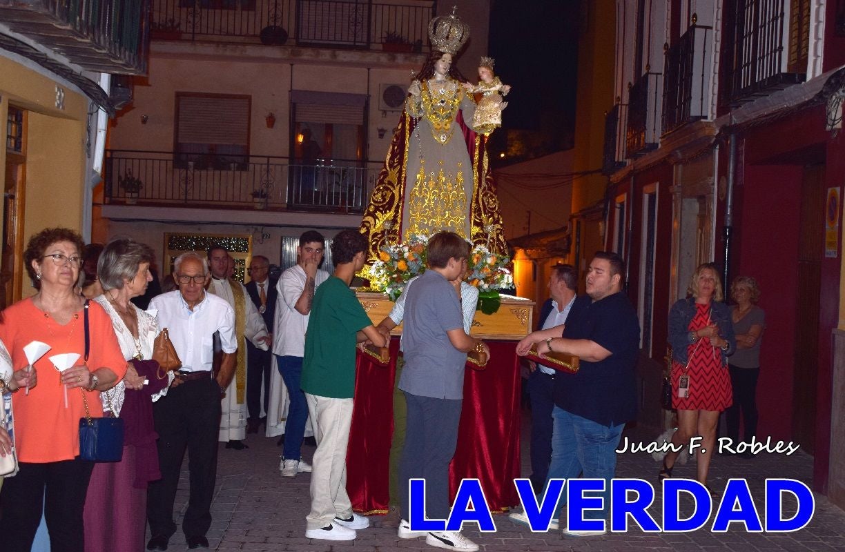 Imágenes de la Misa Solemne y Procesión de la Virgen del Rosario en Caravaca de la Cruz