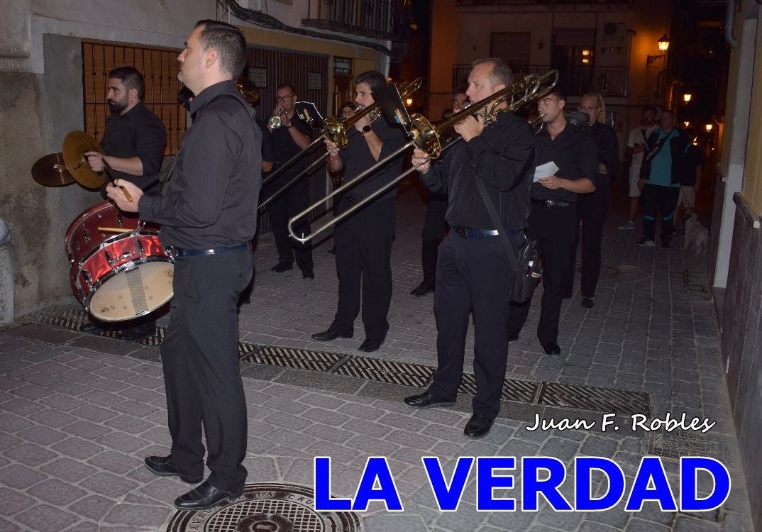 Imágenes de la Misa Solemne y Procesión de la Virgen del Rosario en Caravaca de la Cruz