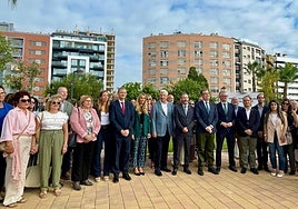 Visita a la sede de AECC para la reinauguración.
