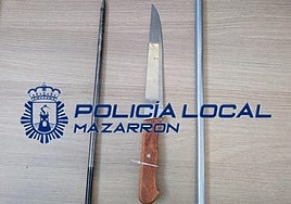 Algunas de las armas incautadas por la Policía Local de Mazarrón en este caso.