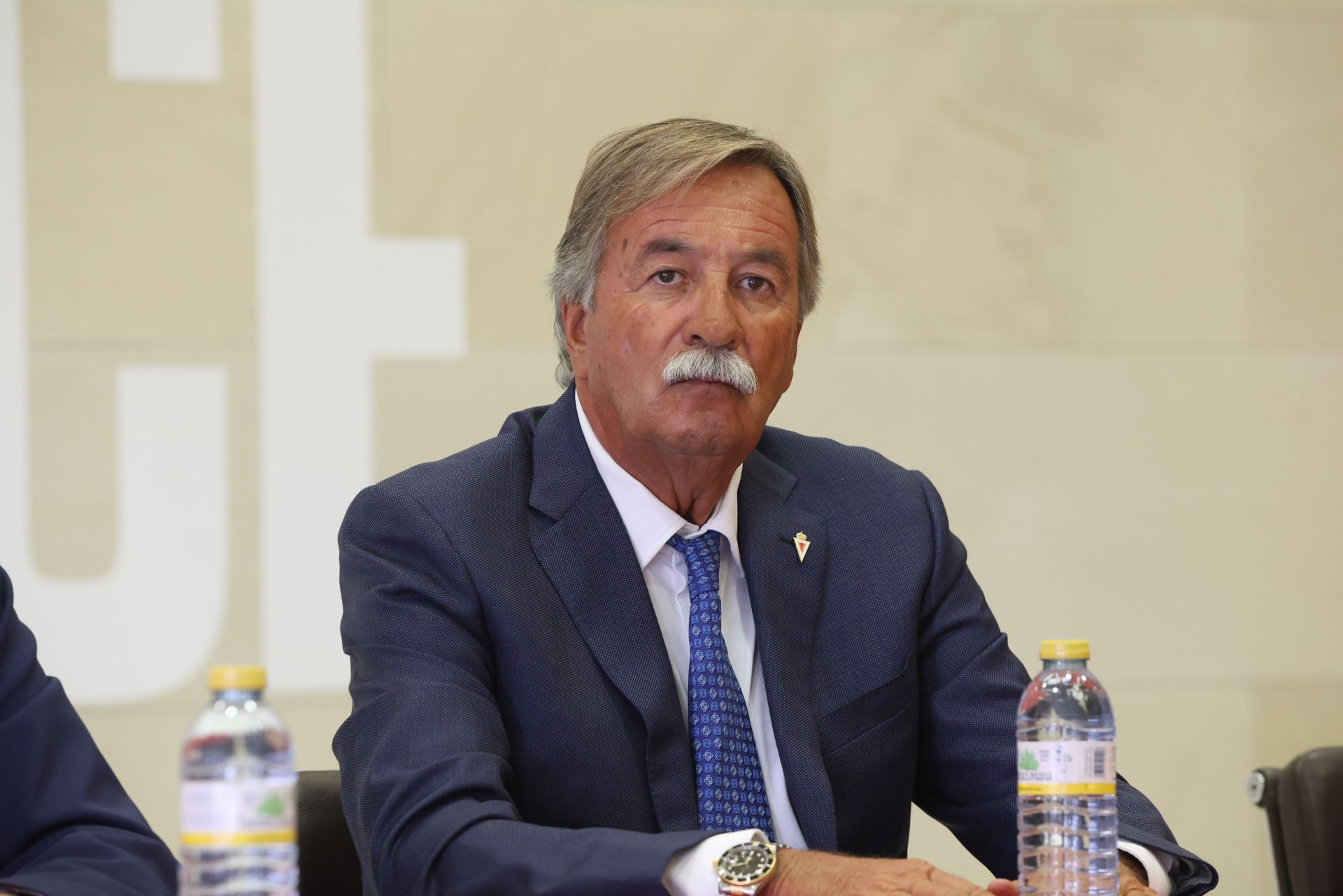 Las imágenes de la junta del Real Murcia