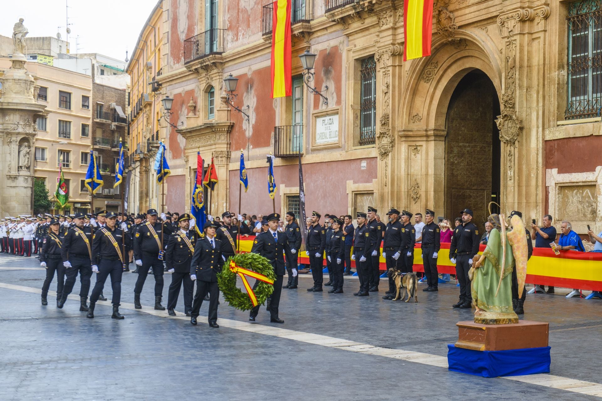 El acto por el Día de la Policía en Murcia, en imágenes