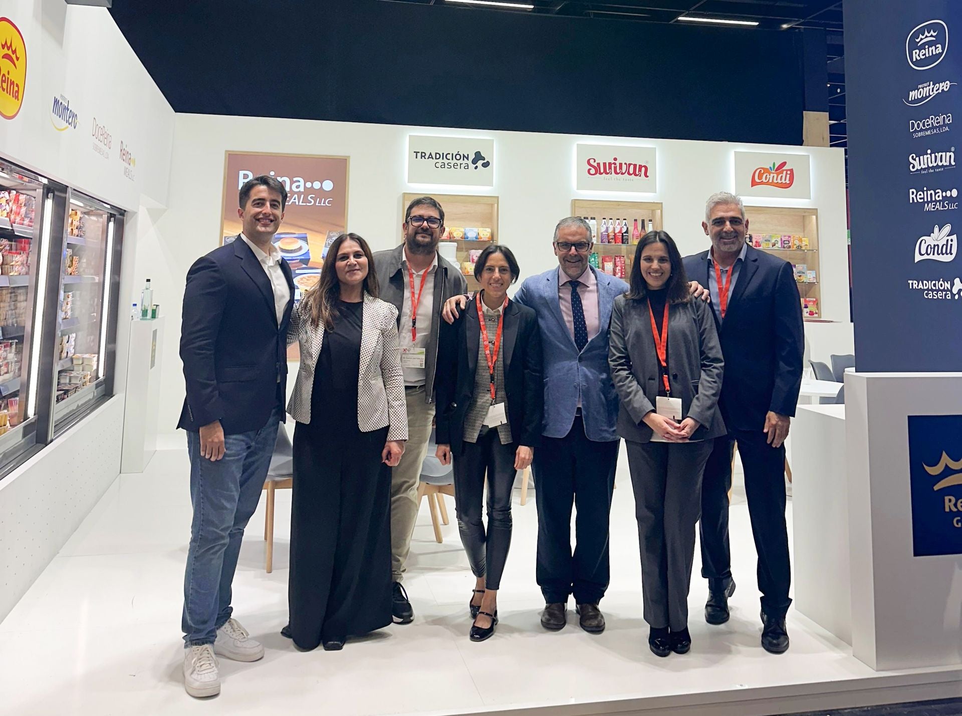 El equipo del Grupo Reina en la feria de Anuga, en Colonia (Alemania)