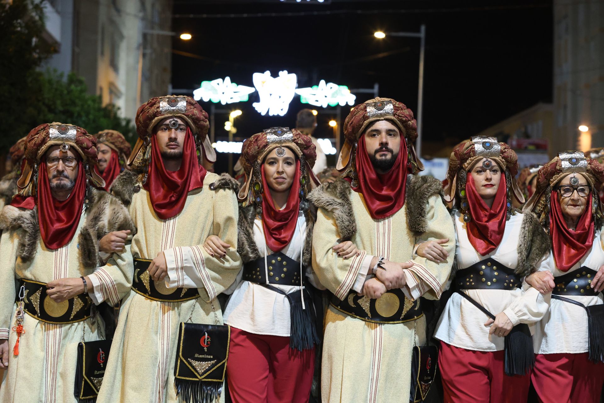 El desfile de Moros y Cristianos de Molina, en imágenes