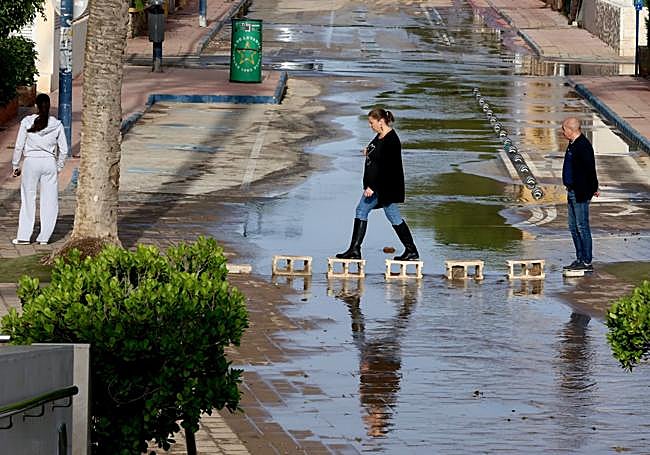Así está Santiago de la Ribera dos días después de la dana