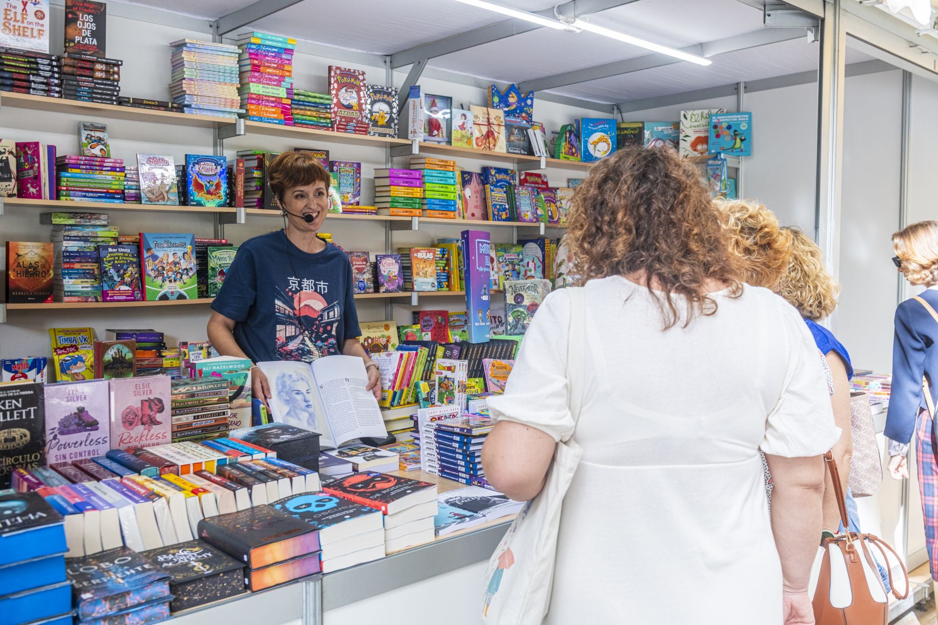 Último día de la Feria del Libro de Murcia, en imágenes