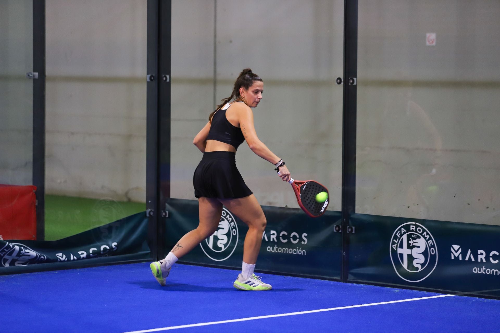 Eclosión del pádel entre las mujeres de la Región, en imágenes