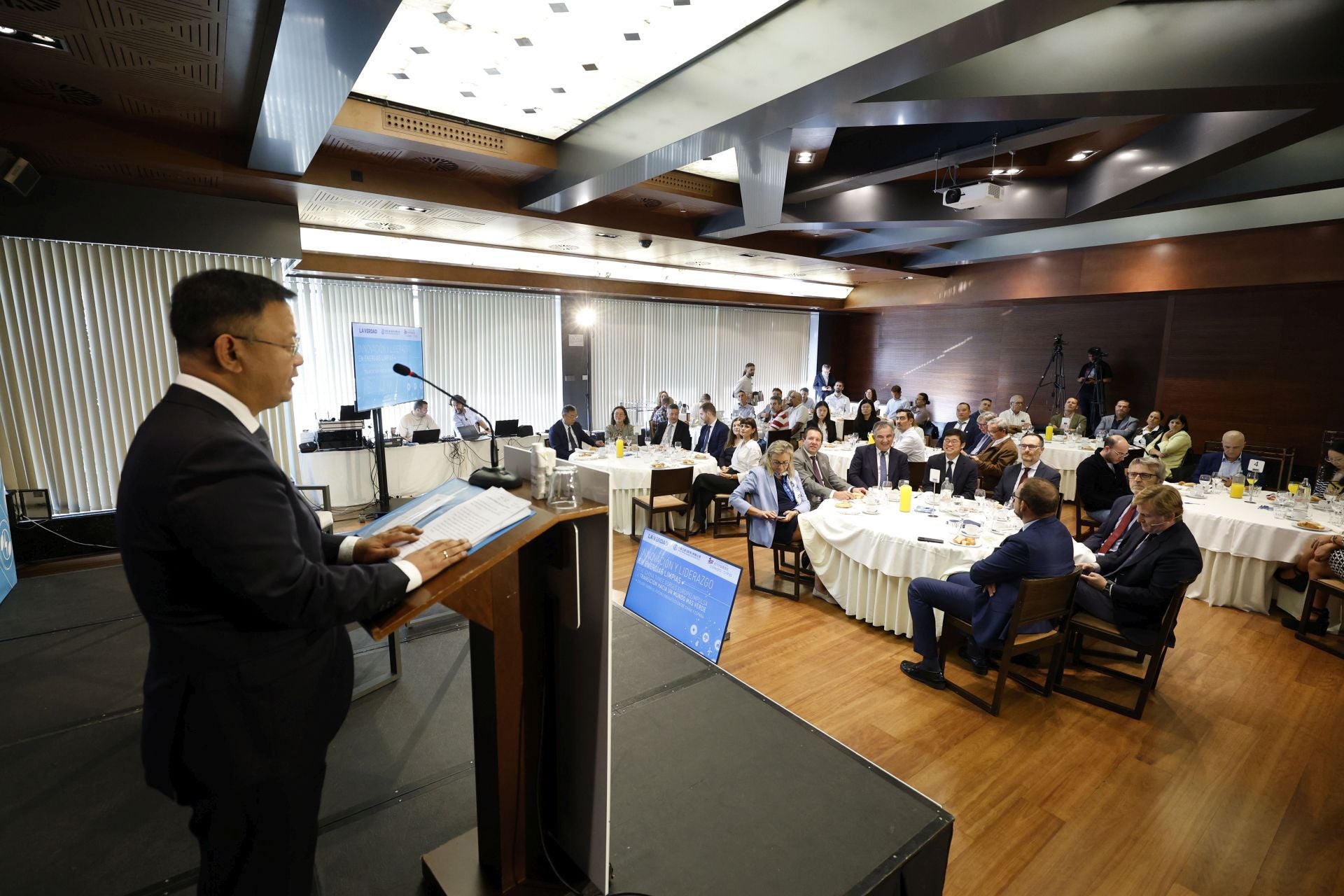 Encuentro &#039;Innovación y liderazgo en energías limpias&#039;, en imágenes