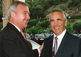 Ramón Luis Valcárcel y Rafael Galea, el 12 de junio de 2003, en la presentación pública del proyecto urbanístico Novo Carthago.