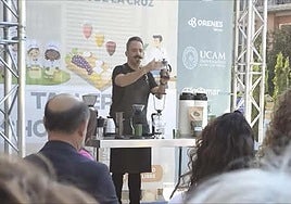 Taller de Café Sazillo en la plaza de San Juan de la Cruz.