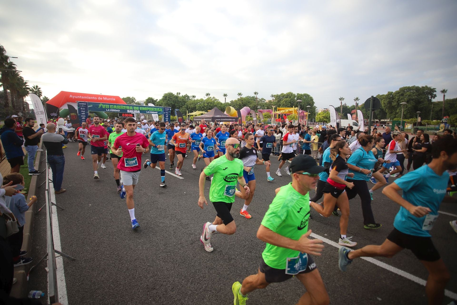 En imágenes, la VII Carrera de Empresas en Murcia