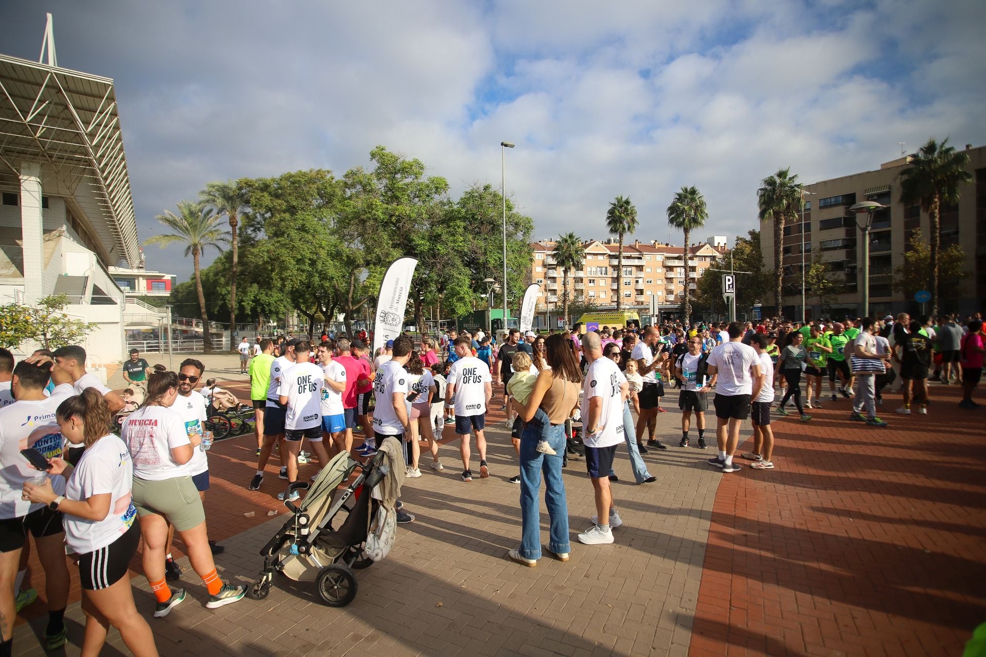 En imágenes, la VII Carrera de Empresas en Murcia