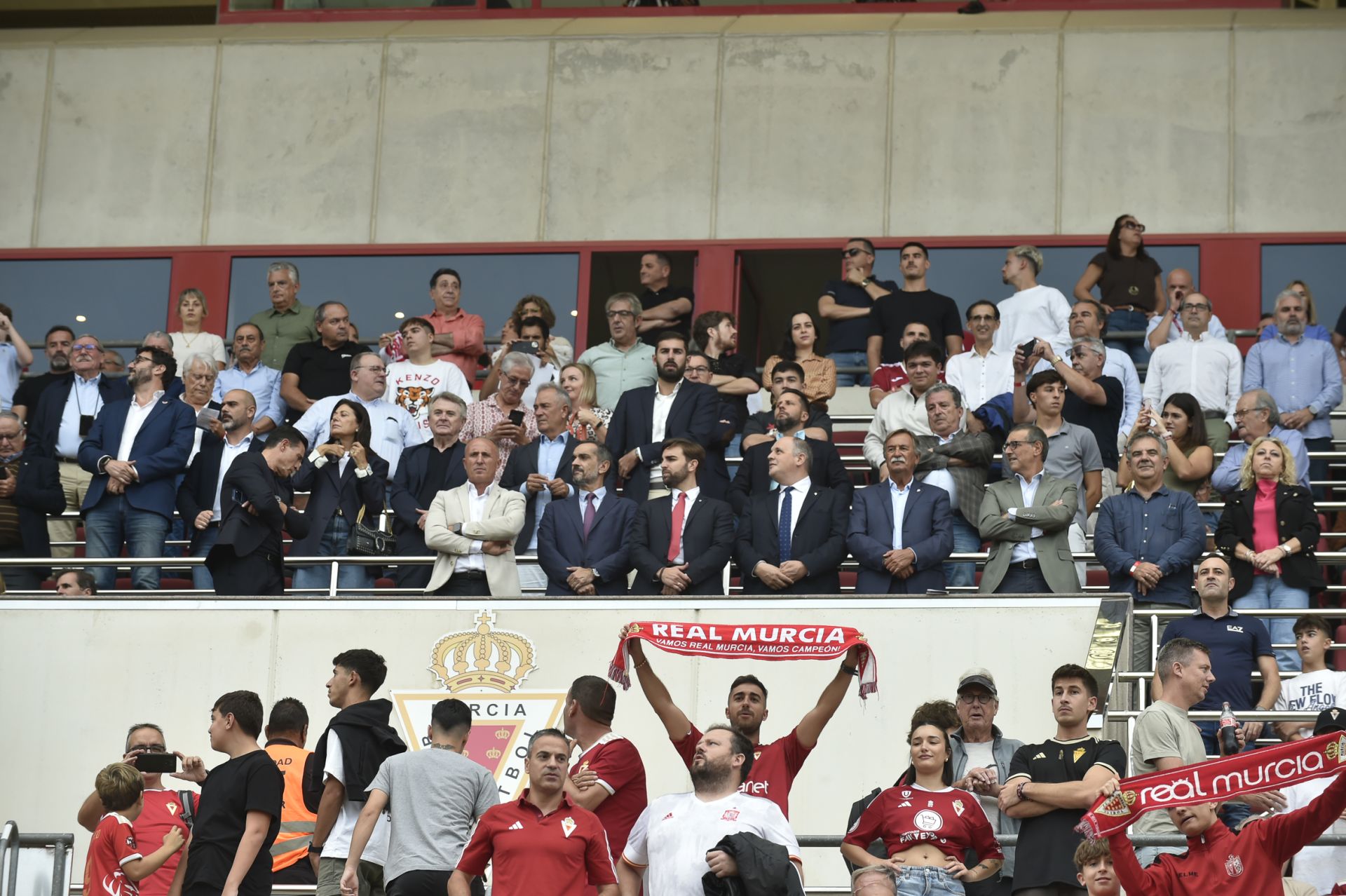 El Real Murcia se estrella ante el Ibiza, en imágenes