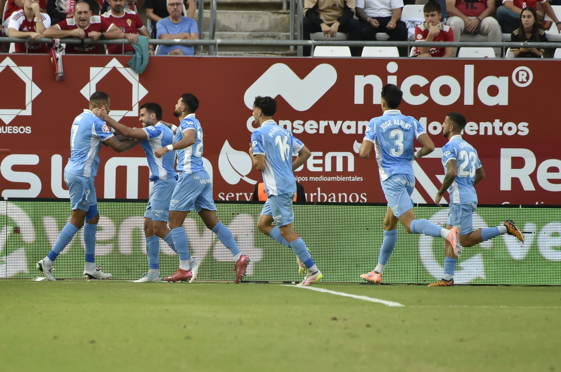 El Real Murcia se estrella ante el Ibiza, en imágenes