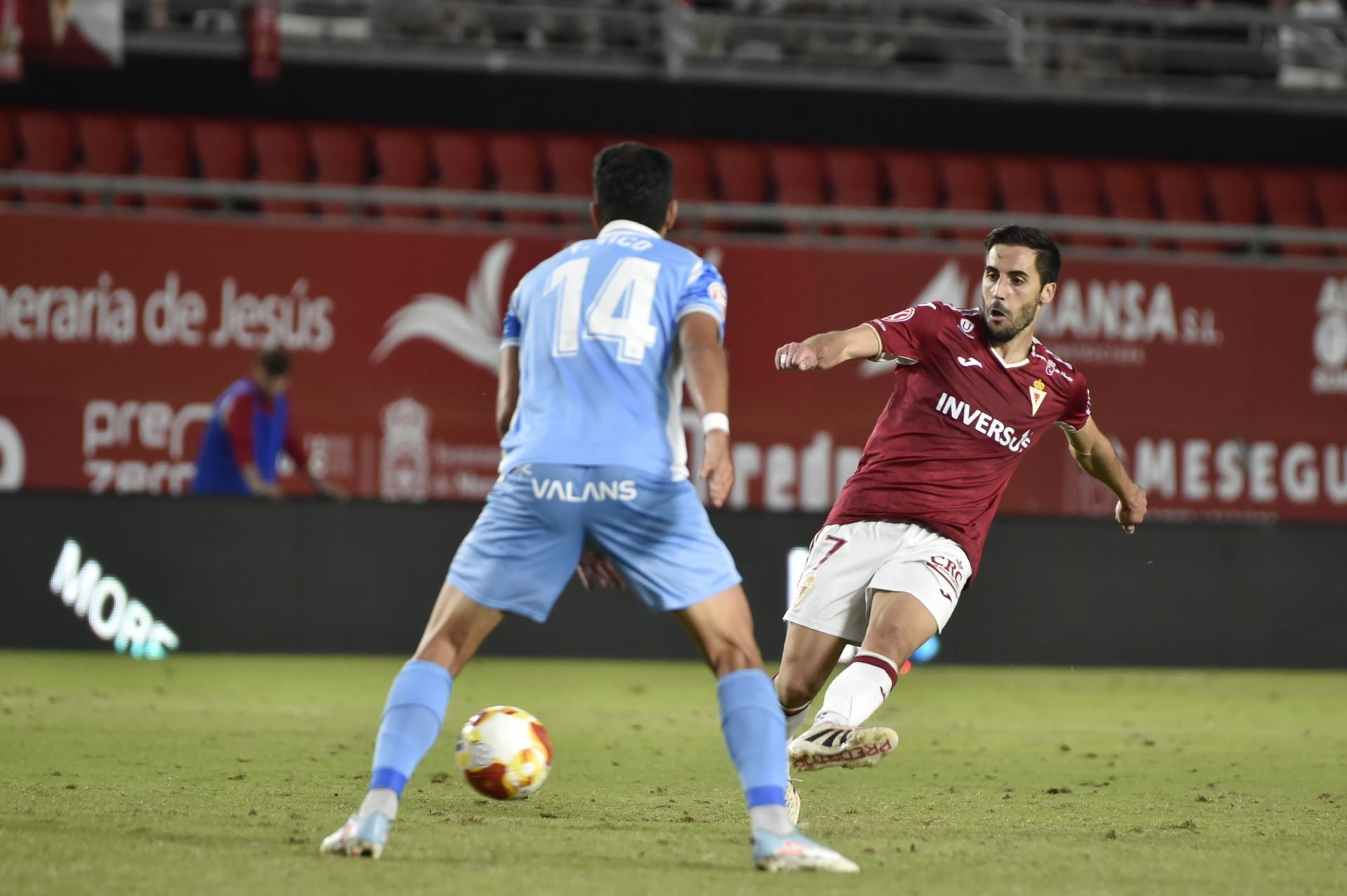 El Real Murcia se estrella ante el Ibiza, en imágenes