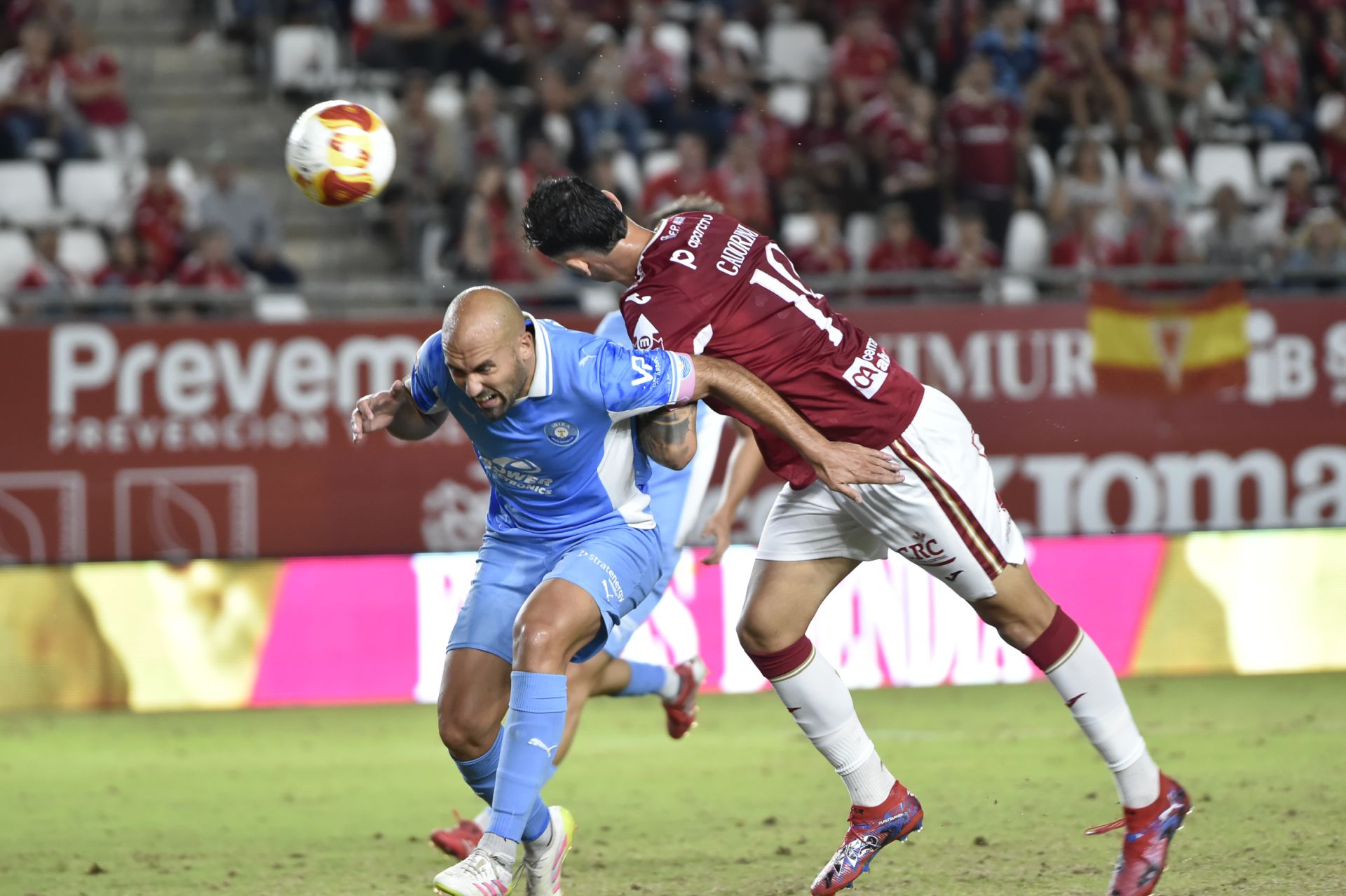 El Real Murcia se estrella ante el Ibiza, en imágenes