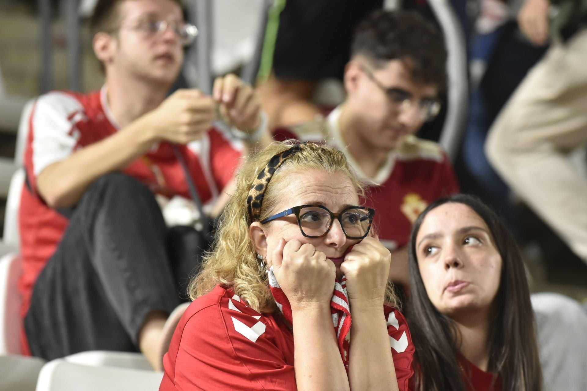 El Real Murcia se estrella ante el Ibiza, en imágenes