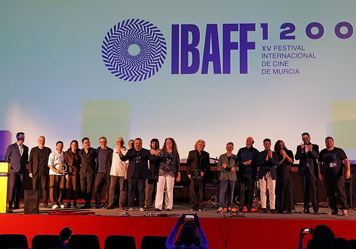 Galardonados en el certamen, el pasado sábado, durante la entrega de los premios.