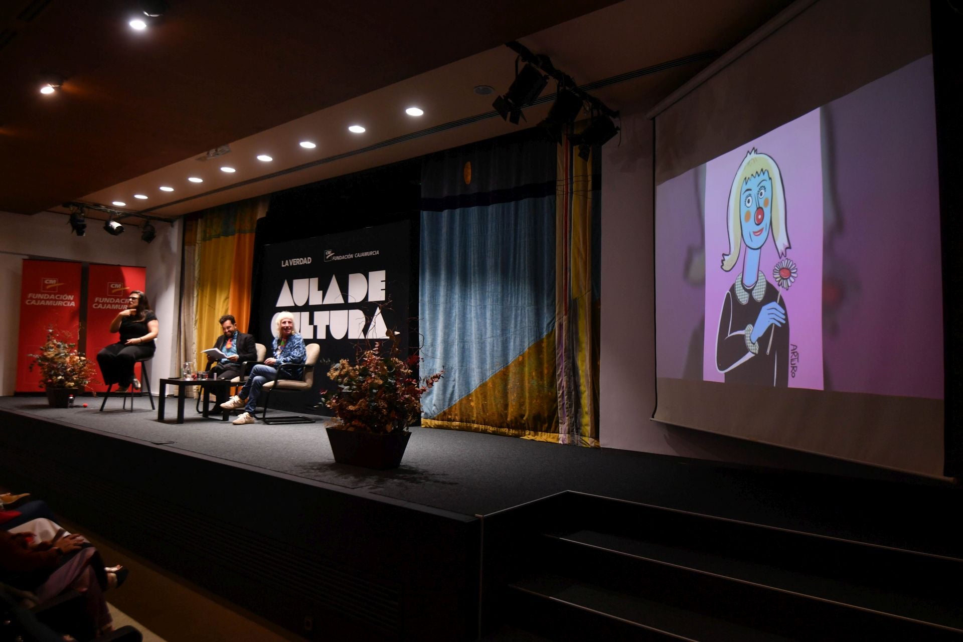 Las imágenes de Pepa Astillero en el Aula de LA VERDAD