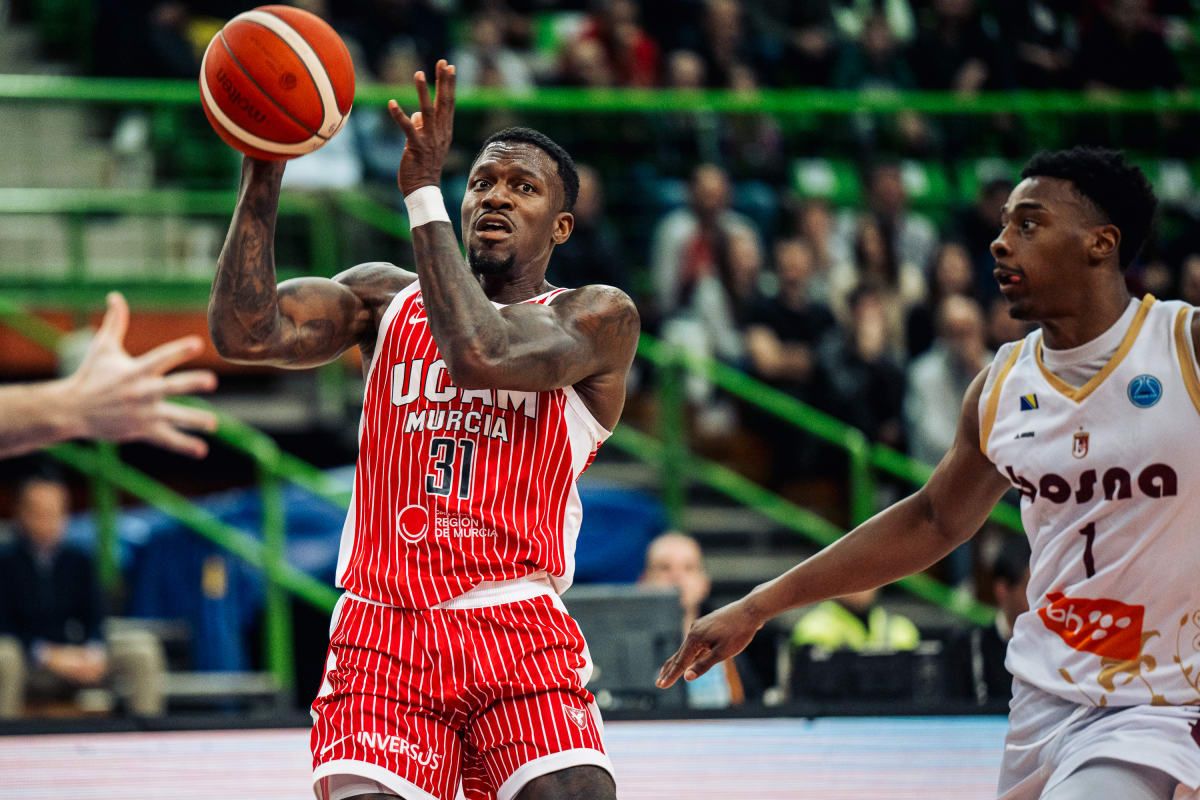 Las imágenes del Bosna-UCAM (87-72)