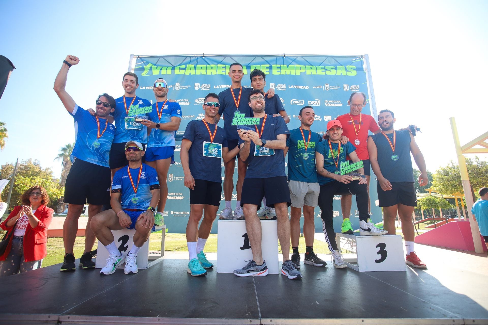 En imágenes, la VII Carrera de Empresas en Murcia
