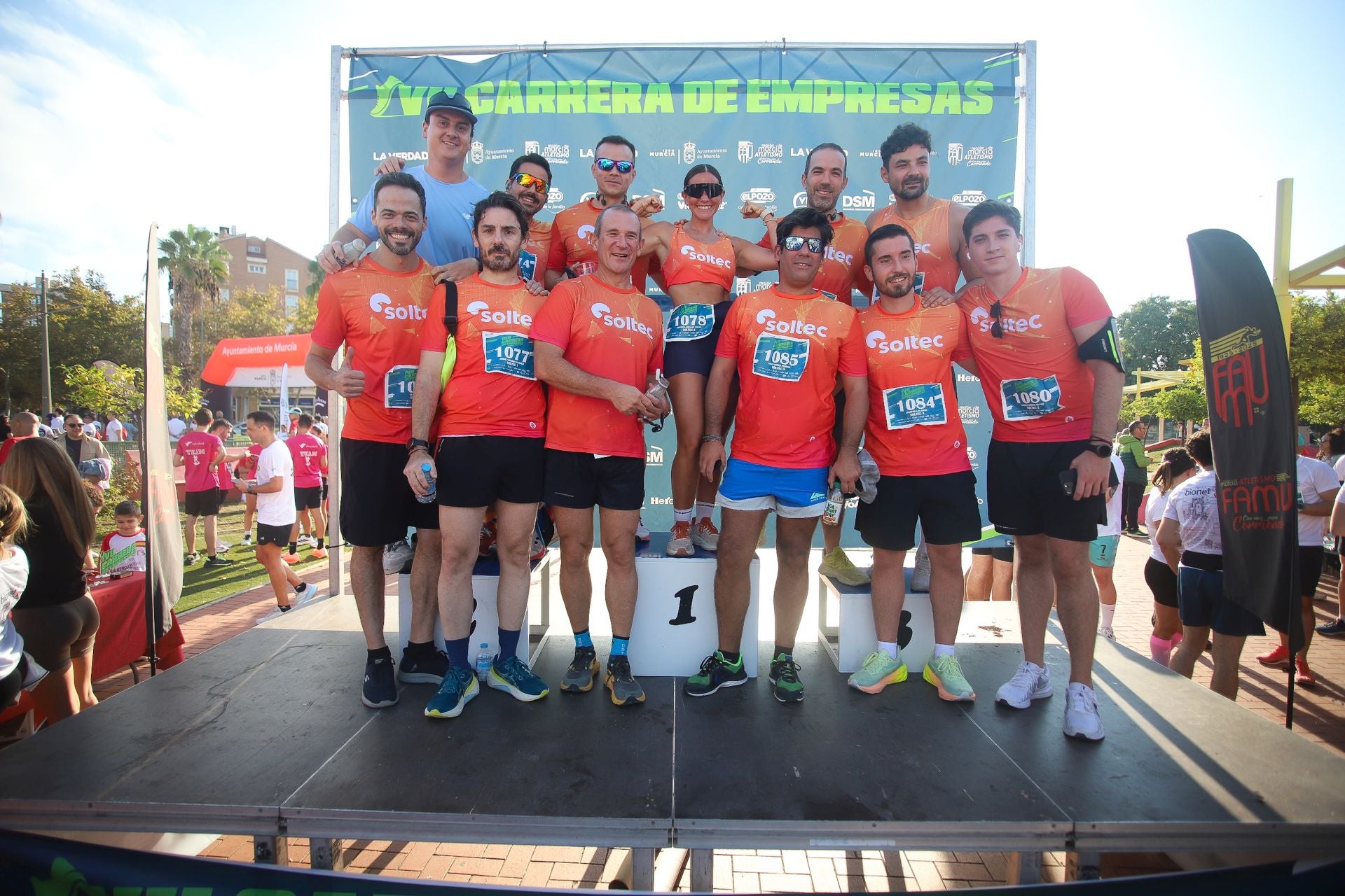 En imágenes, la VII Carrera de Empresas en Murcia