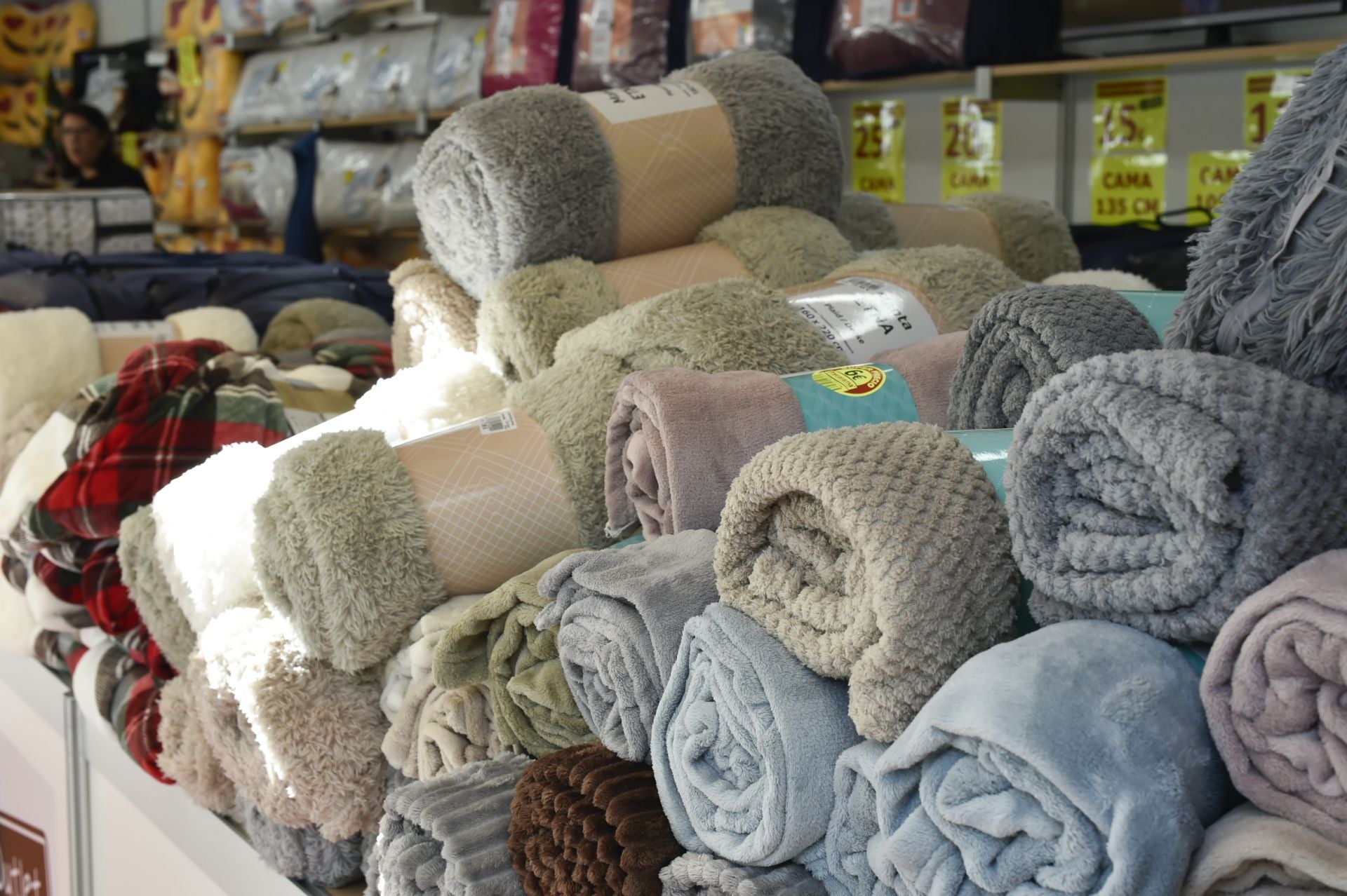 El pequeño comercio se instala en Murcia hasta el domingo