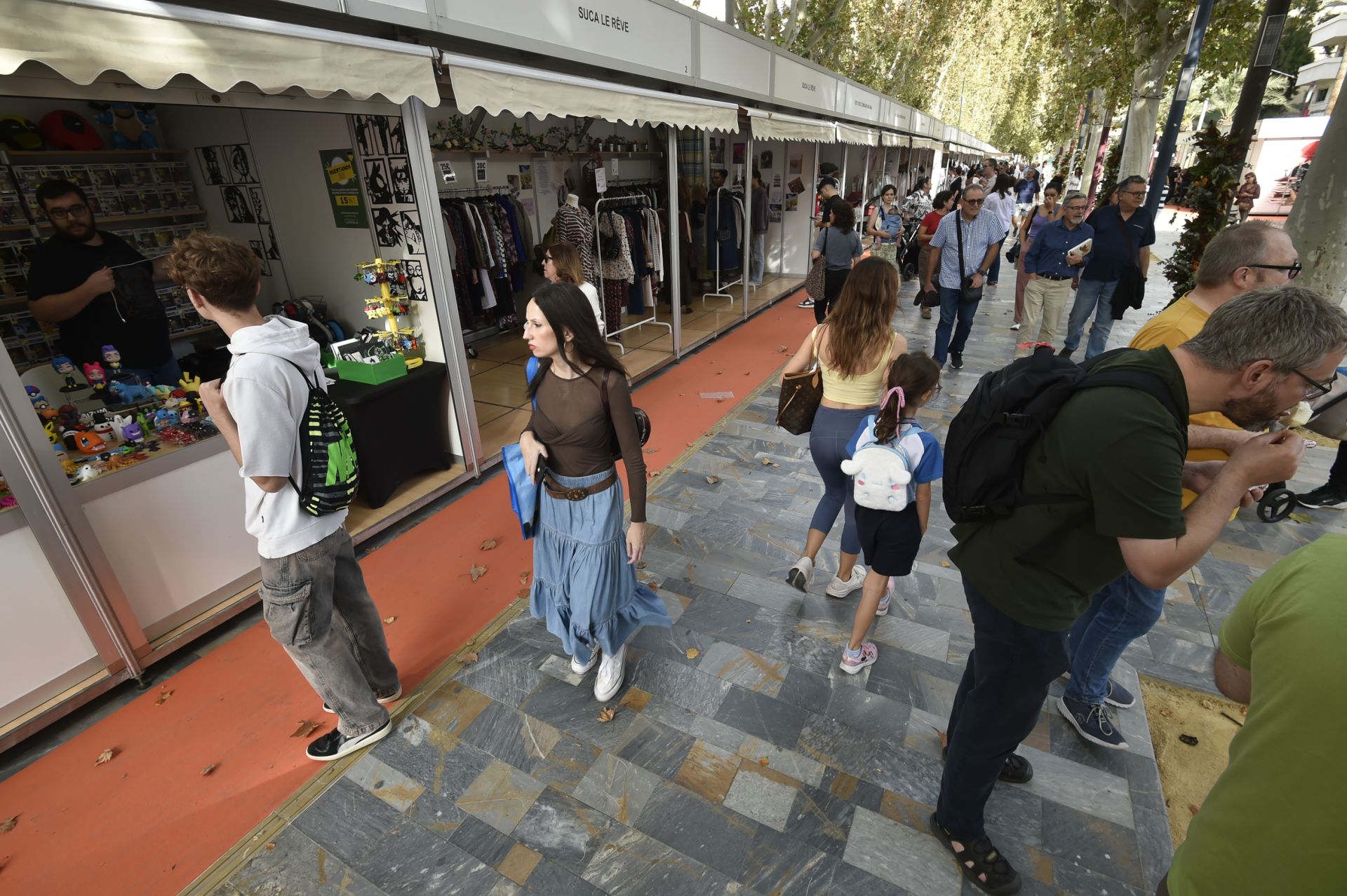 El pequeño comercio se instala en Murcia hasta el domingo