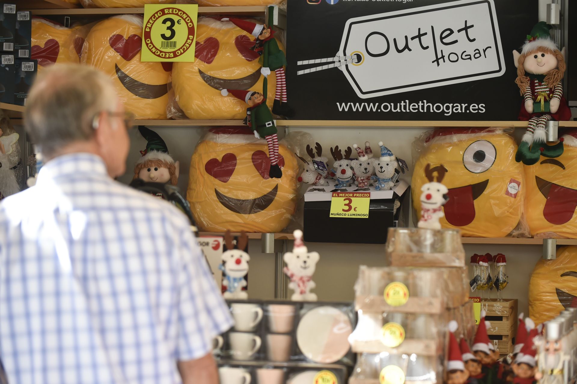 El pequeño comercio se instala en Murcia hasta el domingo