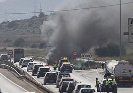 Imagen de archivo de un accidente en la salida de la autovía de Cartagena.