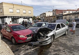 Los coches siniestrados en Fuente Cubas, este miércoles.