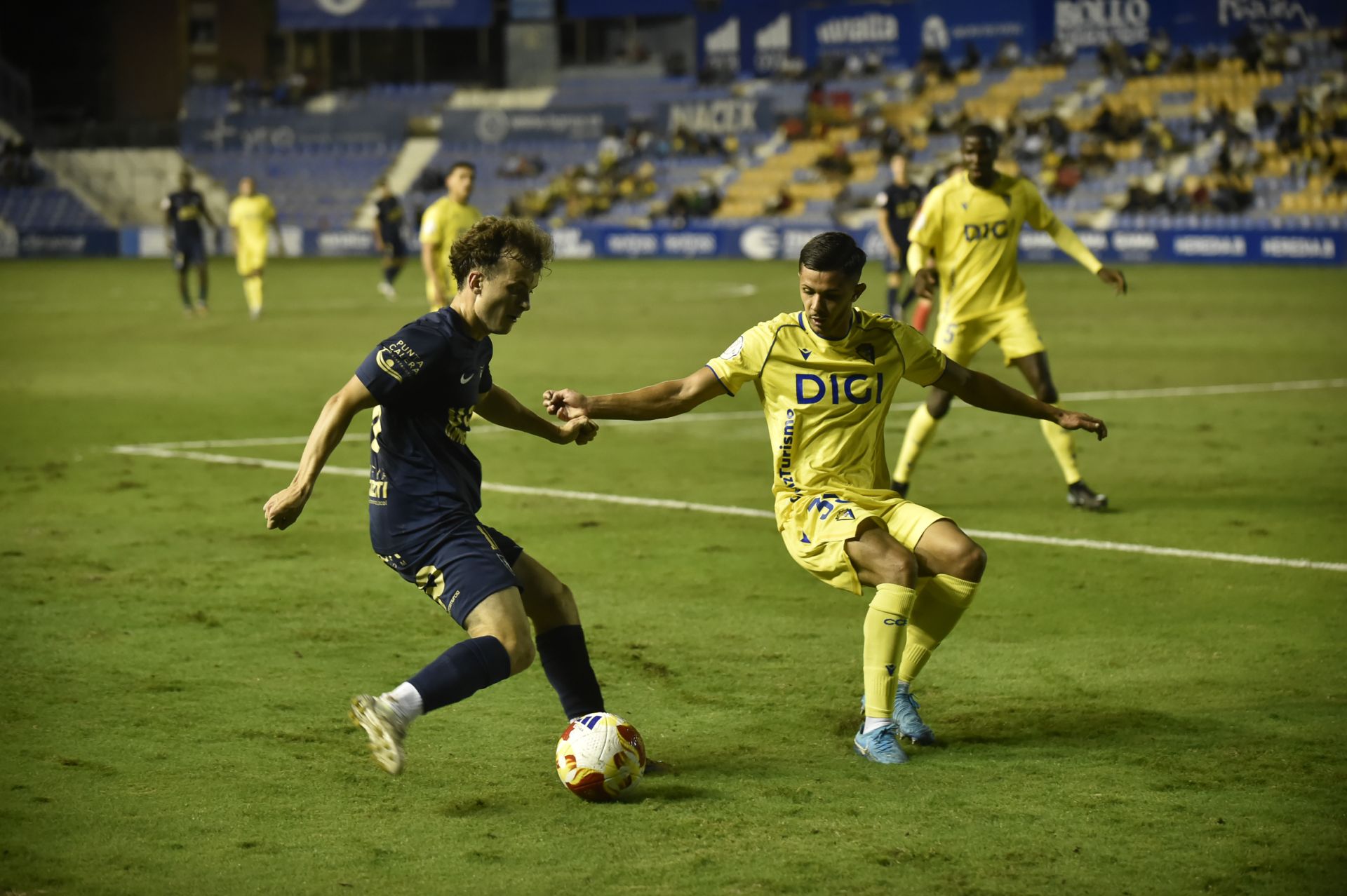 Las imágenes del UCAM CF-Cádiz (1-3)