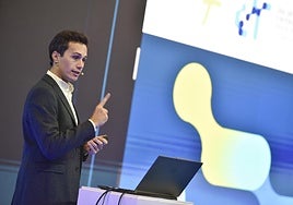 Enrique Serrano, CEO y fundador de Hackrocks.