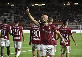 Ekain celebra su gol.