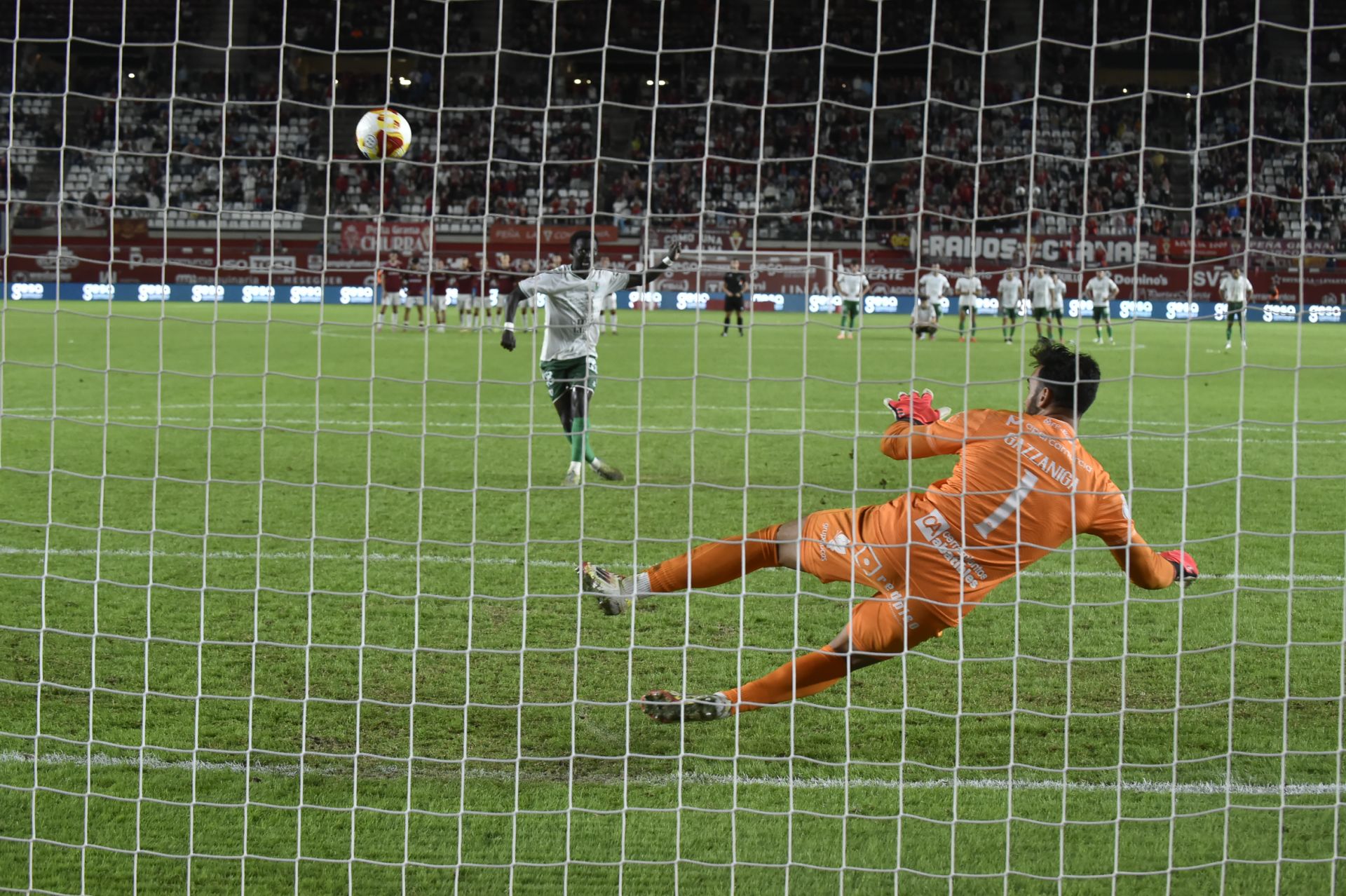 Las imágenes del Real Murcia Antequera (1 (2) - 1 (1))