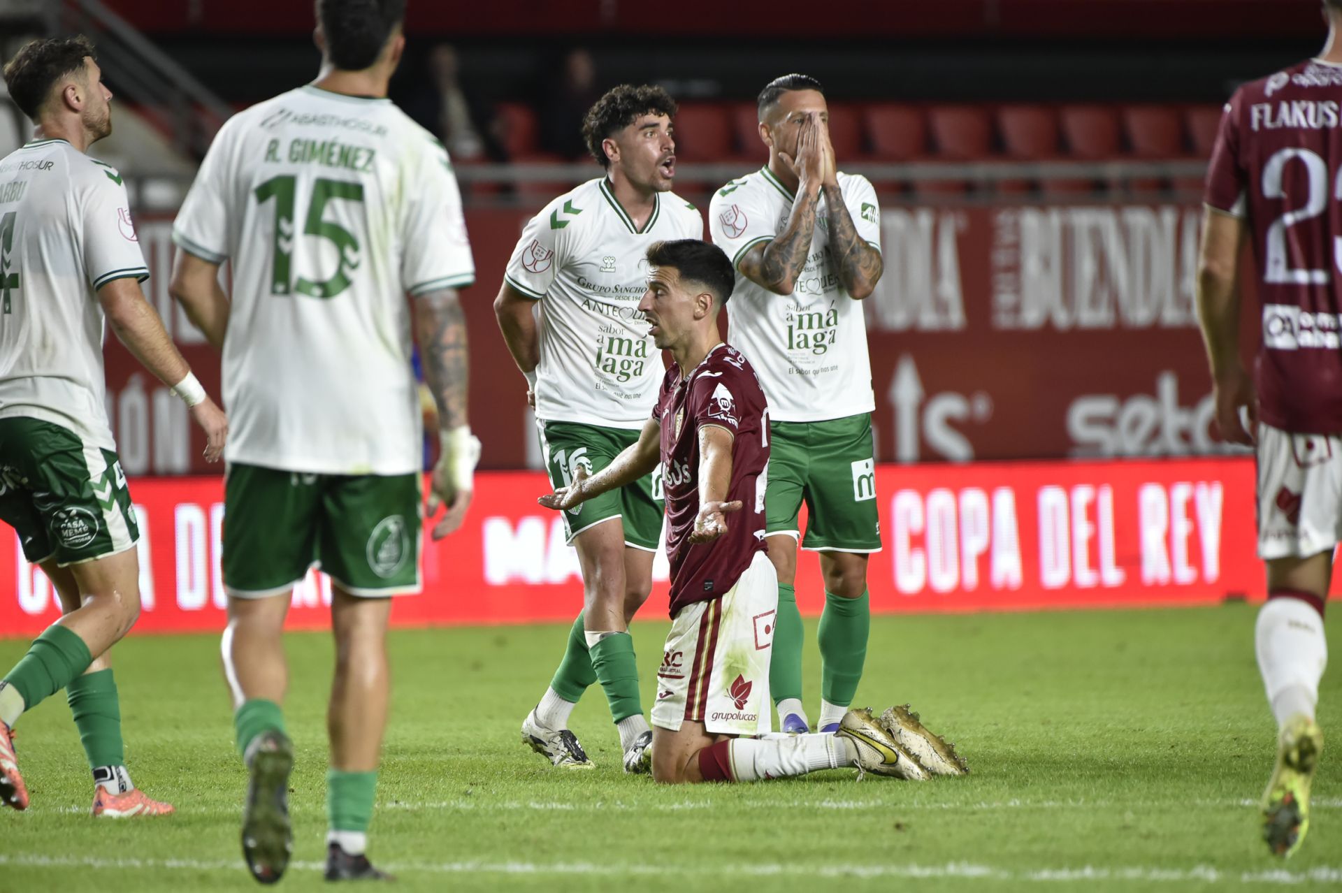 Las imágenes del Real Murcia Antequera (1 (2) - 1 (1))