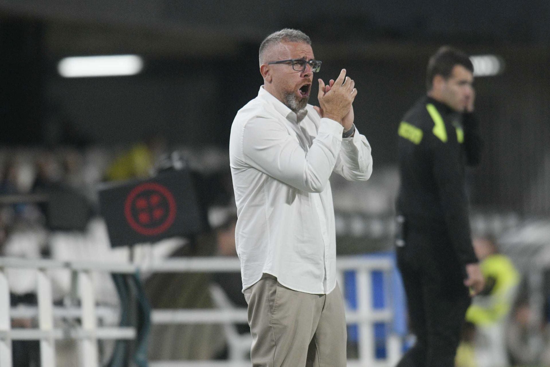 El FC Cartagena sufre la primera derrota en el Cartagonova, en imágenes