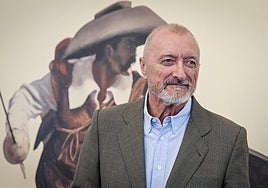 Arturo Pérez-Reverte (Cartagena, 1951).
