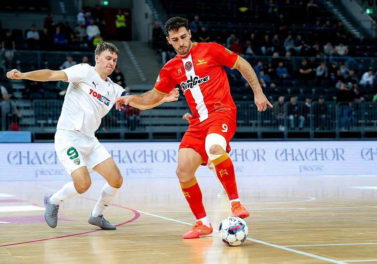 Pablo Ramírez en uno de los partidos de Champions del Jimbee en Polonia.