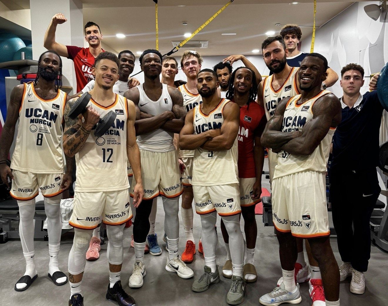 El UCAM CB Murcia asalta el Palau y derrota al Barcelona ocho años después, en imágenes