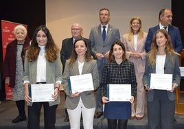 Las premiadas, en el acto de entrega de reconocimientos.