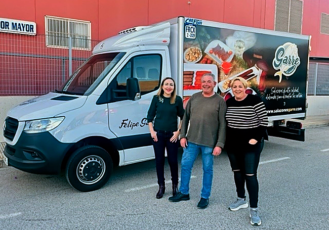 Los hermanos Ana, Isidoro y Elena Garre García.