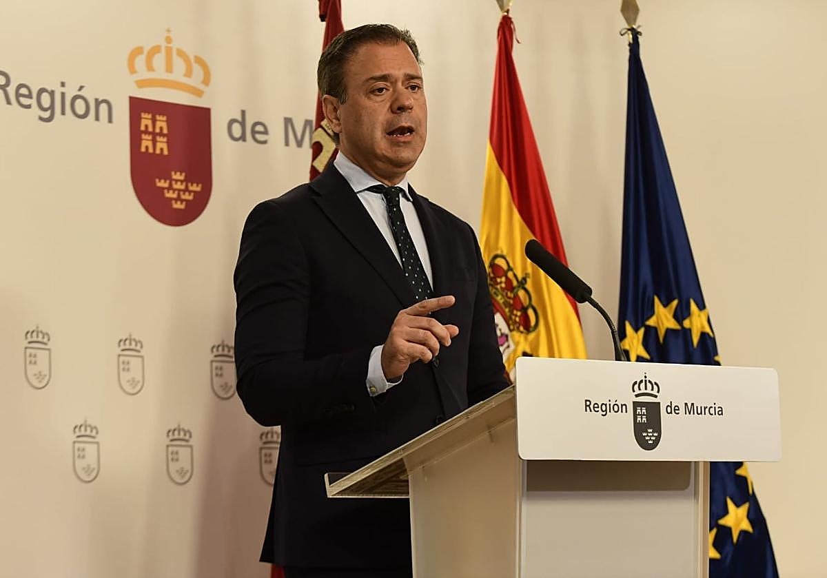 Marcos Ortuño, este jueves, durante la rueda de prensa.