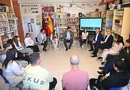 López Miras visita, este viernes, el Instituto Sierra Minera de La Unión.