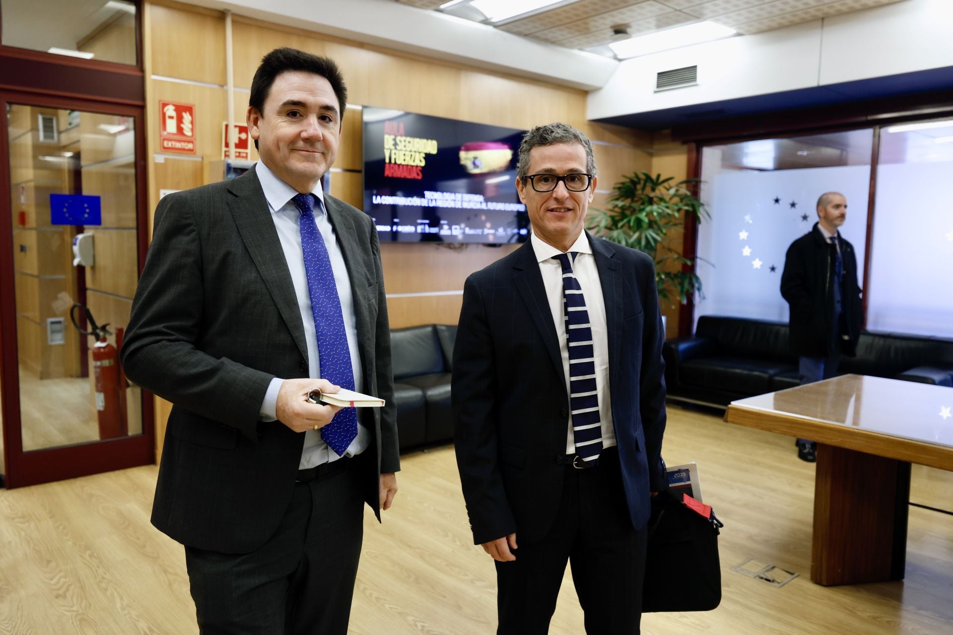 El Aula de Seguridad y Fuerzas Armadas de LA VERDAD, en imágenes