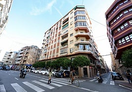 Fachada del número 16 de la calle Marqués de los Vélez, donde próximamente se iniciarán obras gracias a los fondos europeos.