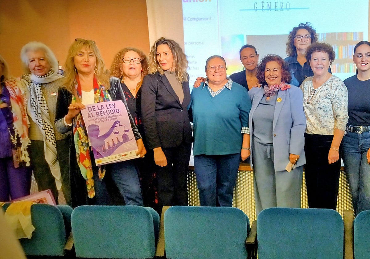 Participantes en la jornada organizada por la Federación de Organizaciones de Mujeres de Lorca.