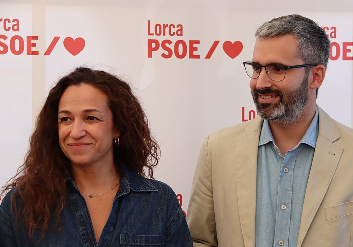 Casalduero y Lucas en el acto de convivencia con la militancia en Aguaderas.