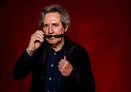 El legendario Miguel Ríos agota entradas en el Teatro Romea.